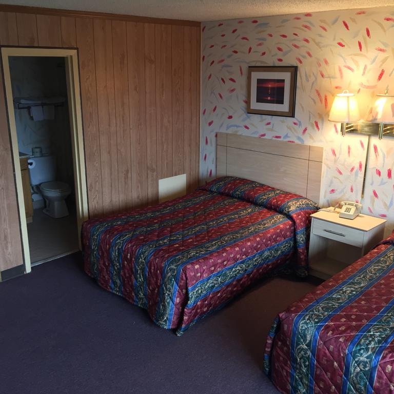 Macthrift Motor Inn バージニアビーチ エクステリア 写真